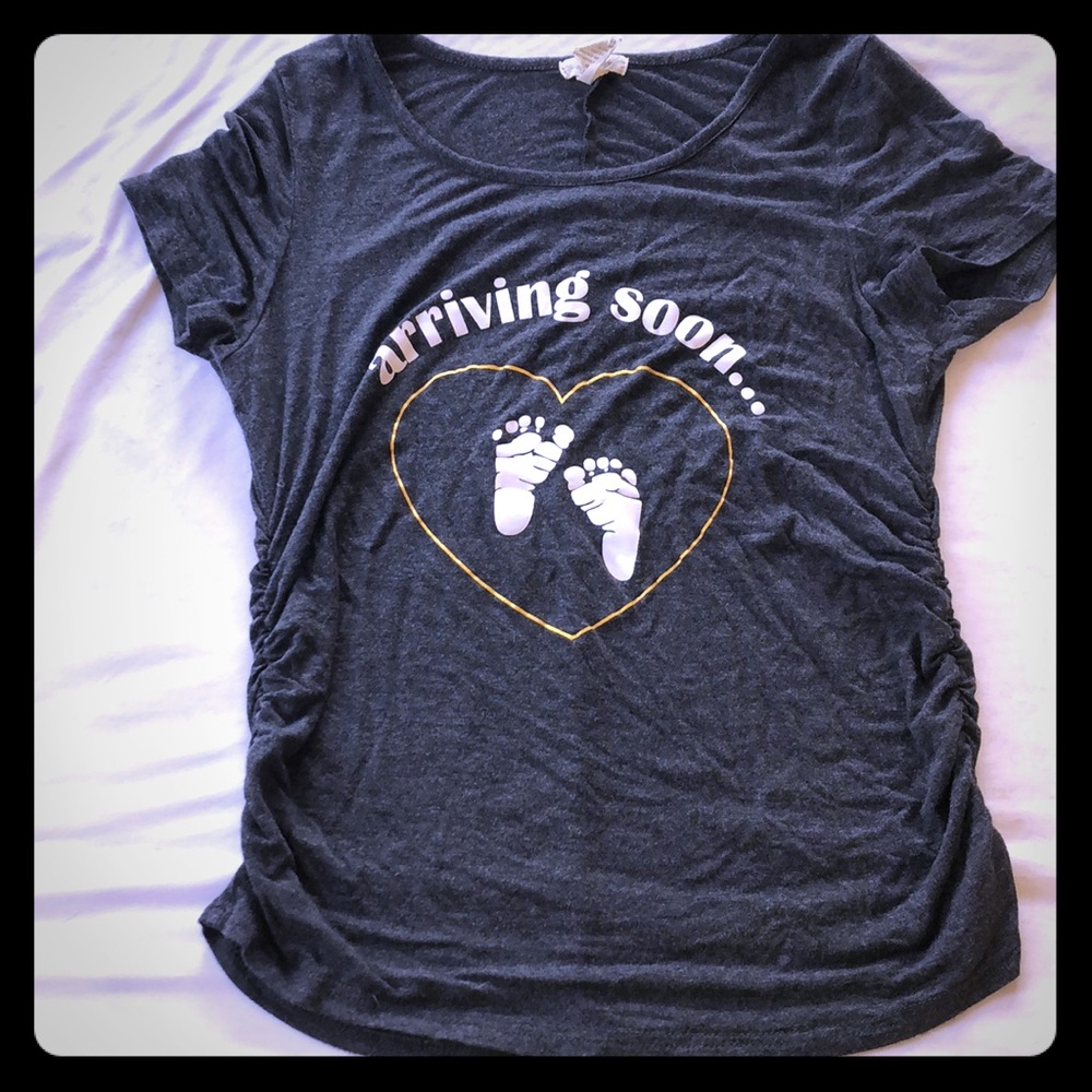 Love U Already Arriving Soon Maternity Tee